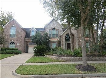 2nd image of 3202 Oakland Lake Cir