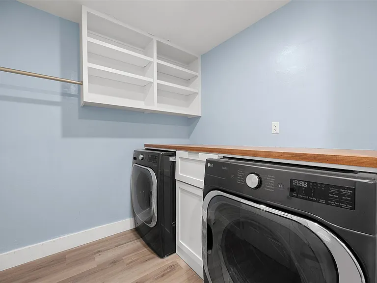 5206 Emerald Forest Dr — Photo 10