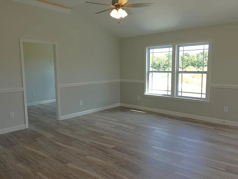 1365 Romany Ct — Photo 35