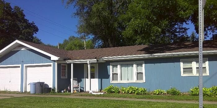 1st image of 105 8th St