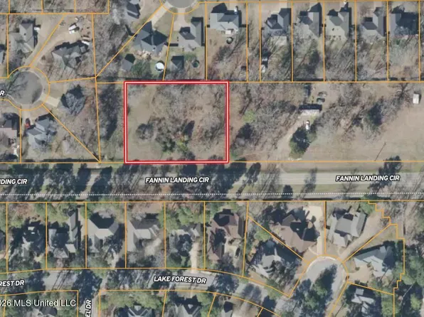 1 Fannin Landing Cir, Brandon, MS 39047