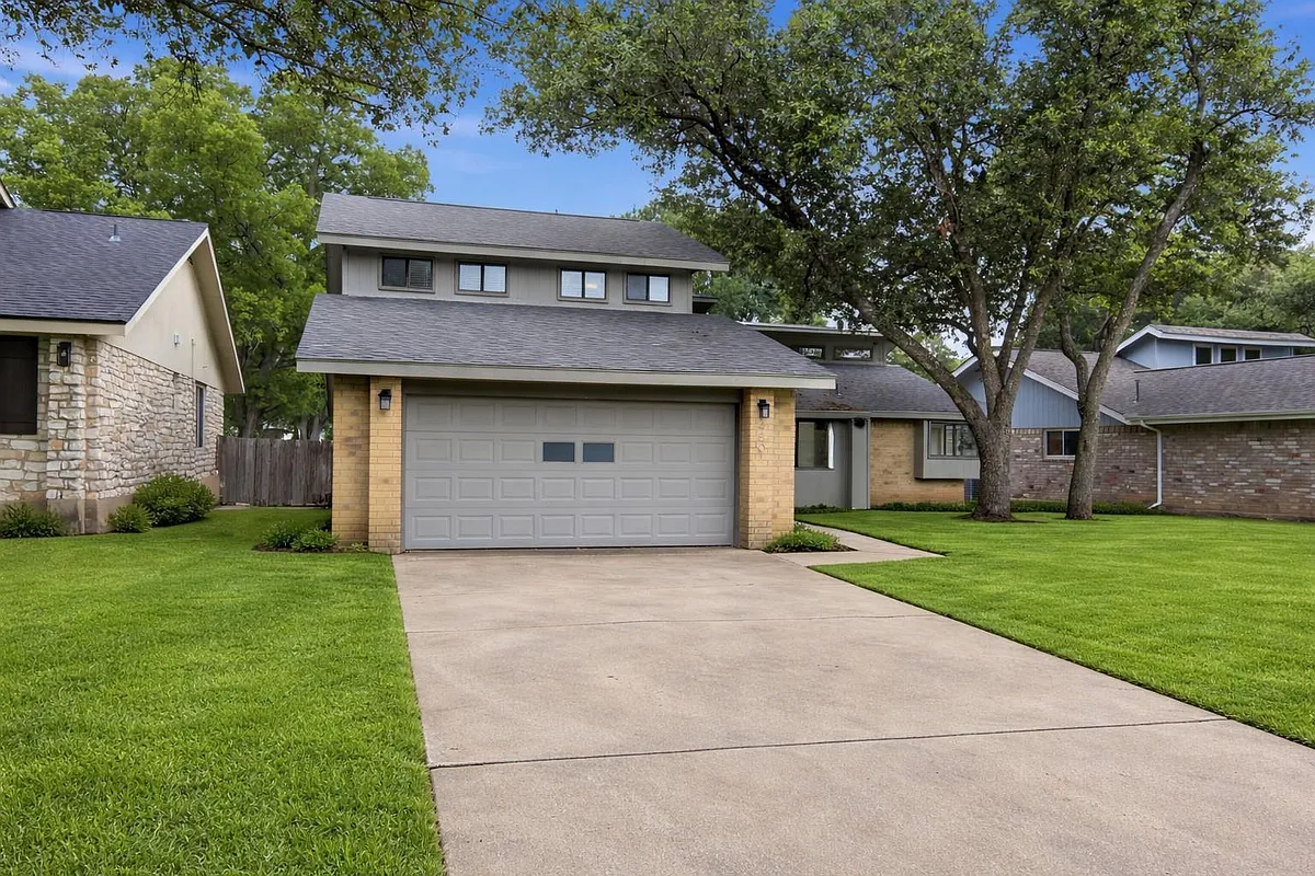 Building Photo - 4801 Rustown Dr