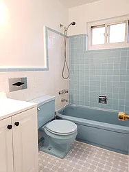 Rented by Astoria Realty