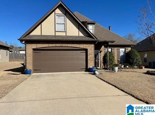 1050 Little Sorrel Dr, Calera, AL 35040