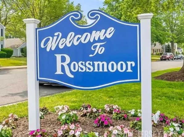 277 Milford Ln #A, Monroe Township, NJ 08831