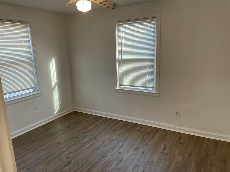 5123 S Benton Ave — Photo 4