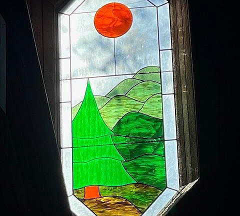 4th image of 902 Harris Hollow Rd