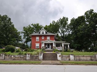 406 E Church St, Ozark, MO 65721