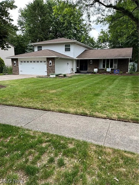 17195 Misty Lake Dr photo 1