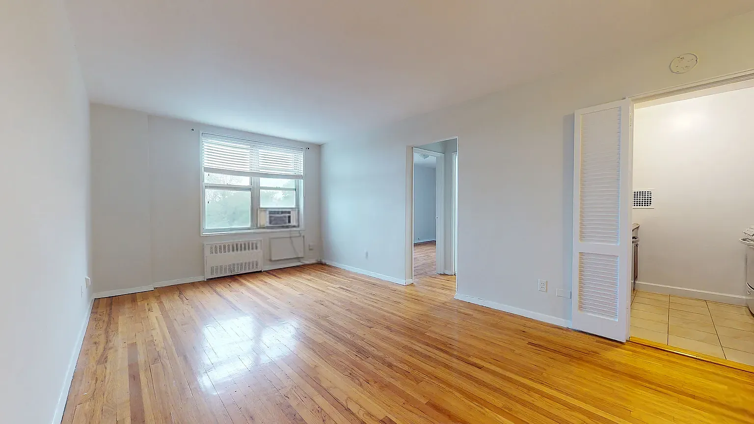 66-15 Thornton Place — Photo 2