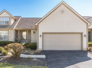 213 Pebble Creek Dr SW, Etna, OH 43062