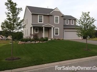 5604 Seney Cir N, Hamburg Twp, MI 48189