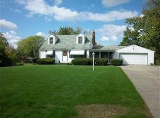 1124 Kenneth Ave, Youngstown, OH 44505