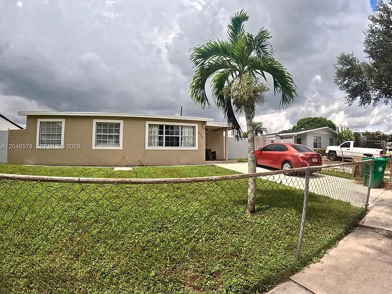 5720 SW 38th Ct — Photo 5