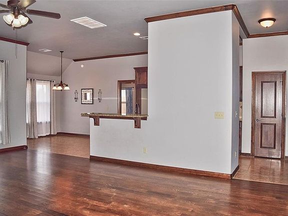 4th image of 3217 NW 192nd Ter