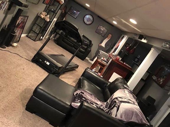 5th image of 17853 Cedarlawn Dr
