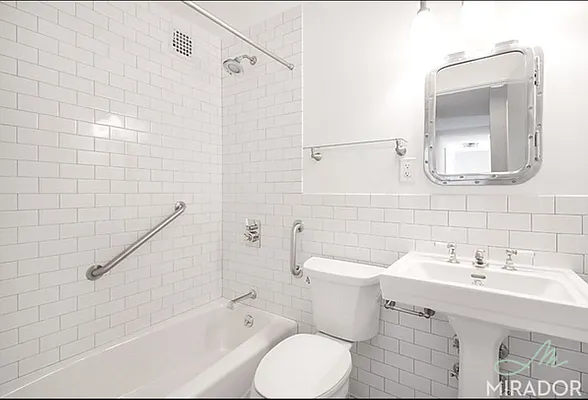 Rented by Mirador Real Estate | media 22