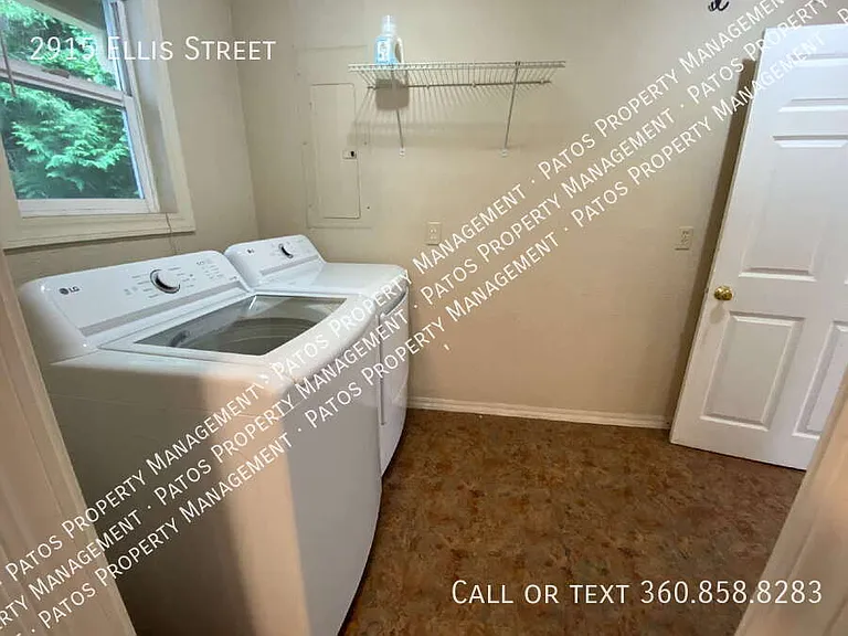 2915 Ellis St — Photo 15