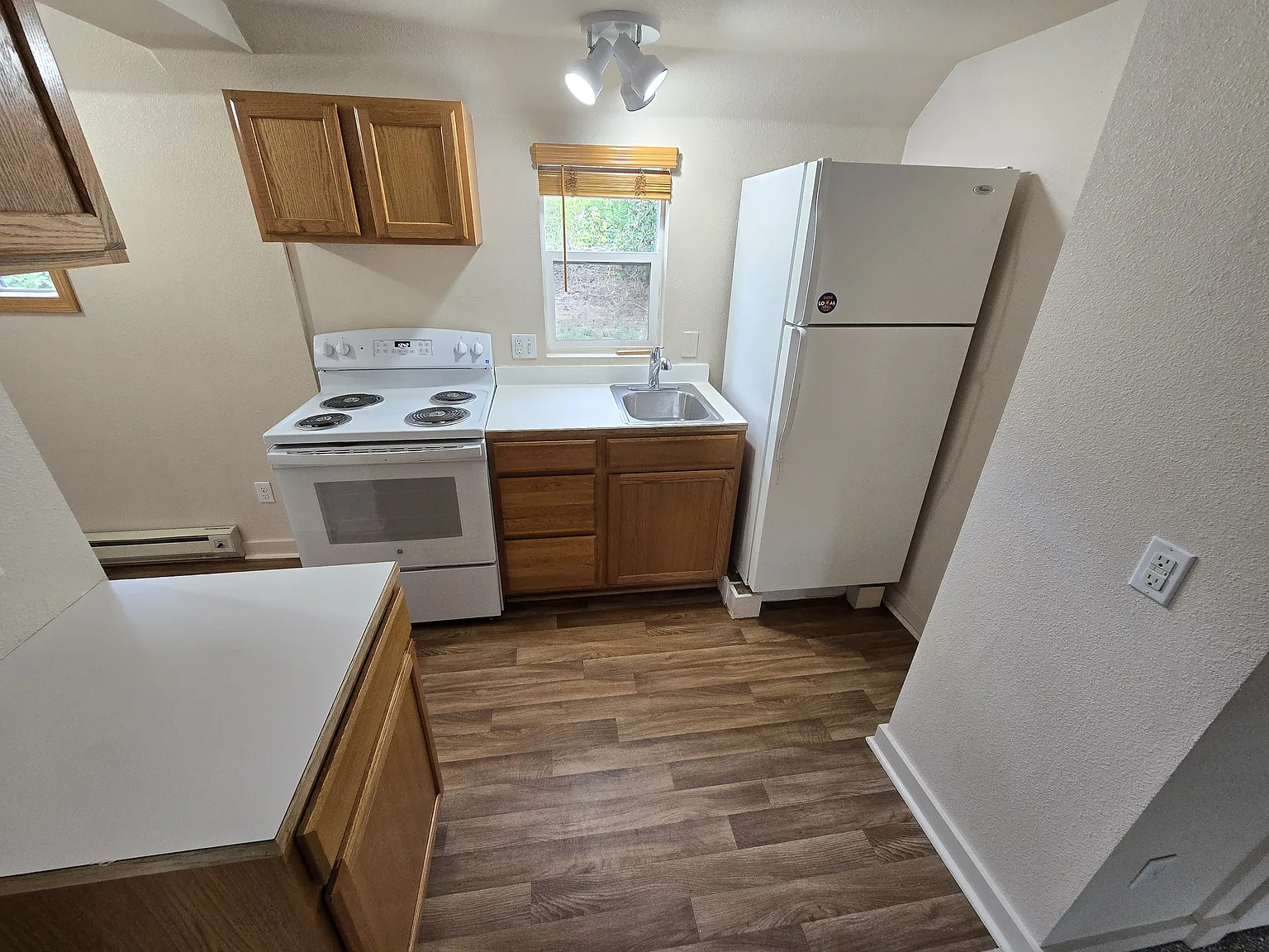 2 bed, 500 sqft, $1,500 — Photo 4