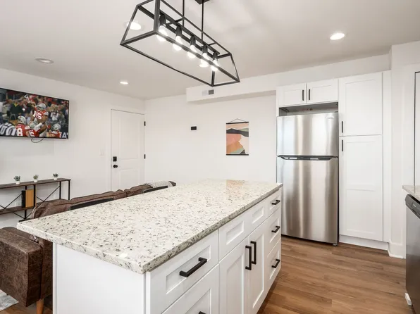 1656 E Livingston Ave #9, Columbus, OH 43205