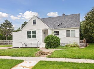 1450 Alaska Ave, Saint Paul, MN 55116