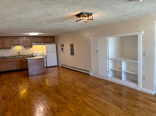 100 Strawberry Ave #9, Lewiston, ME 04240