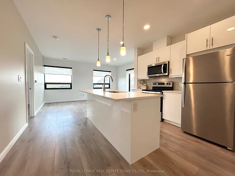 144 Watson Rd N #301 — Photo 5
