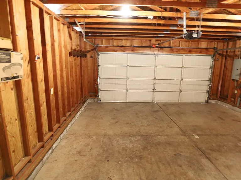 724garage_07032023