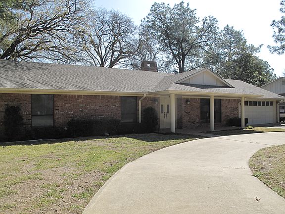 2nd image of 125 Hideaway Ln E