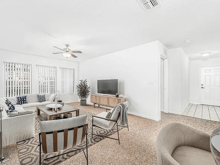 Brookwood Forest Apartments — Photo 40