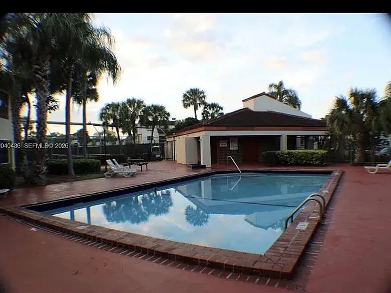 8540 SW 149th Ave #817 — Photo 3