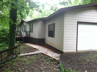 559 Fox Hollow Cir, Otto, NC 28763