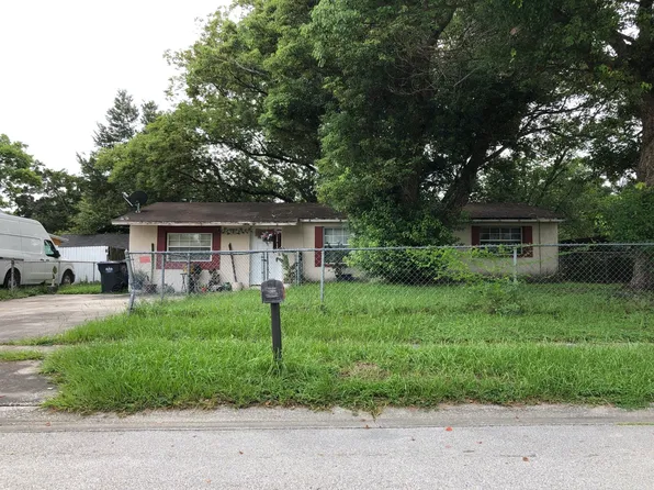 3812 Argon Dr, Tampa, FL 33619