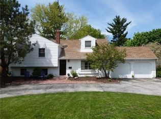 29320 Wolf Rd, Bay Village, OH 44140