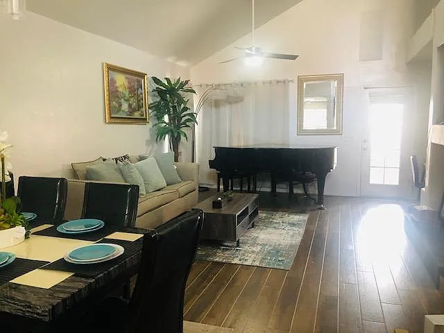 1010 S Tiago Dr — Photo 17