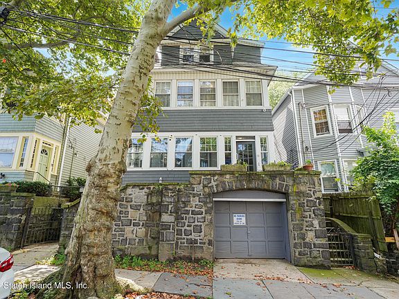 2nd image of 18 Curtis Pl