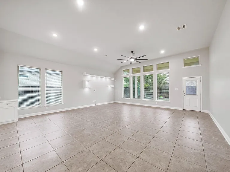 19434 Sergeant Ranch St — Photo 16