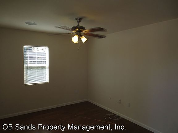 4th image of 4037 Georgia St