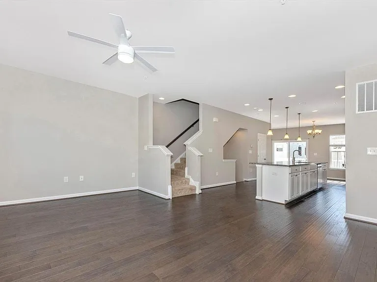 6257 Alexa St — Photo 10