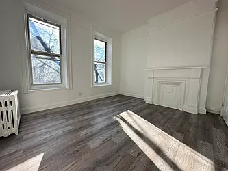 Rented by Lang Realty LLC