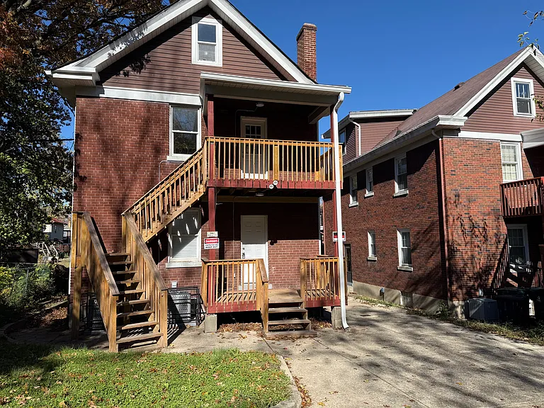 4377 Saint Lawrence Ave #1 — Photo 7