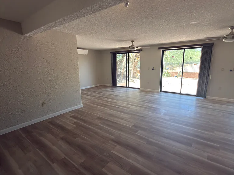 137 E San Vincent Dr — Photo 4