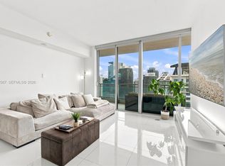 92 SW 3rd St APT 4904, Miami, FL 33130