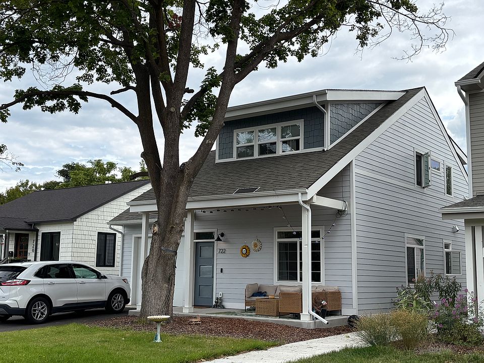 1st image of 722 Rollins St