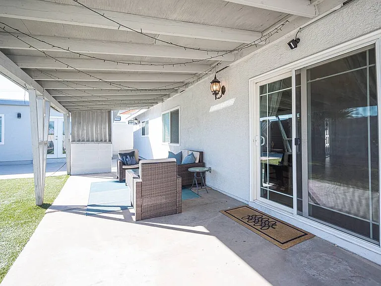Carrera Dr — Photo 11
