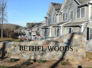 13 Forest Way #26, Bethel, CT 06801