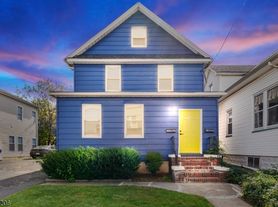 3202 Tremley Point Rd, Linden, NJ