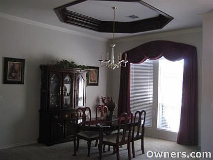 Coffered Ceiling /Formal Dining