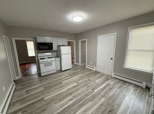 142 School St #1, Manchester, CT 06040