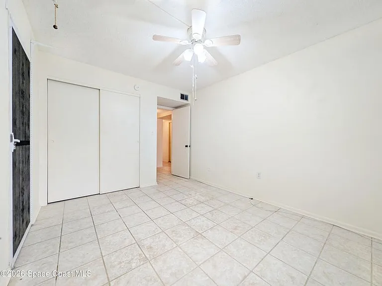 190 E Olmstead Dr #H3 — Photo 38